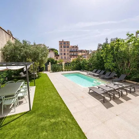 Superb With Swimming Pool & Wellness Area