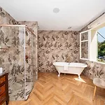Superb With Swimming Pool & Wellness Area Апартаменты Канны