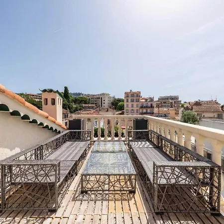 Superb With Swimming Pool & Wellness Area Apartamento